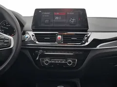 2021 BMW 1 Series 120i M Sport, белый — фото 12