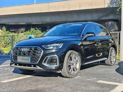 2021 Audi Q5L 45 TFSI Luxury Dynamic, чёрный — фото 1