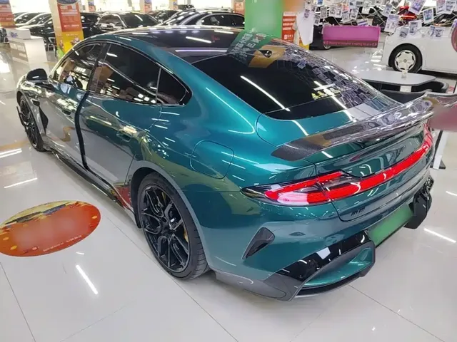 2025 Xiaomi SU7 Ultra Ultra