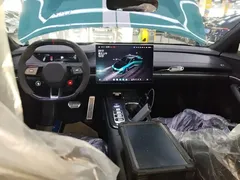 2025 Xiaomi SU7 Ultra Ultra, зелёный — фото 10