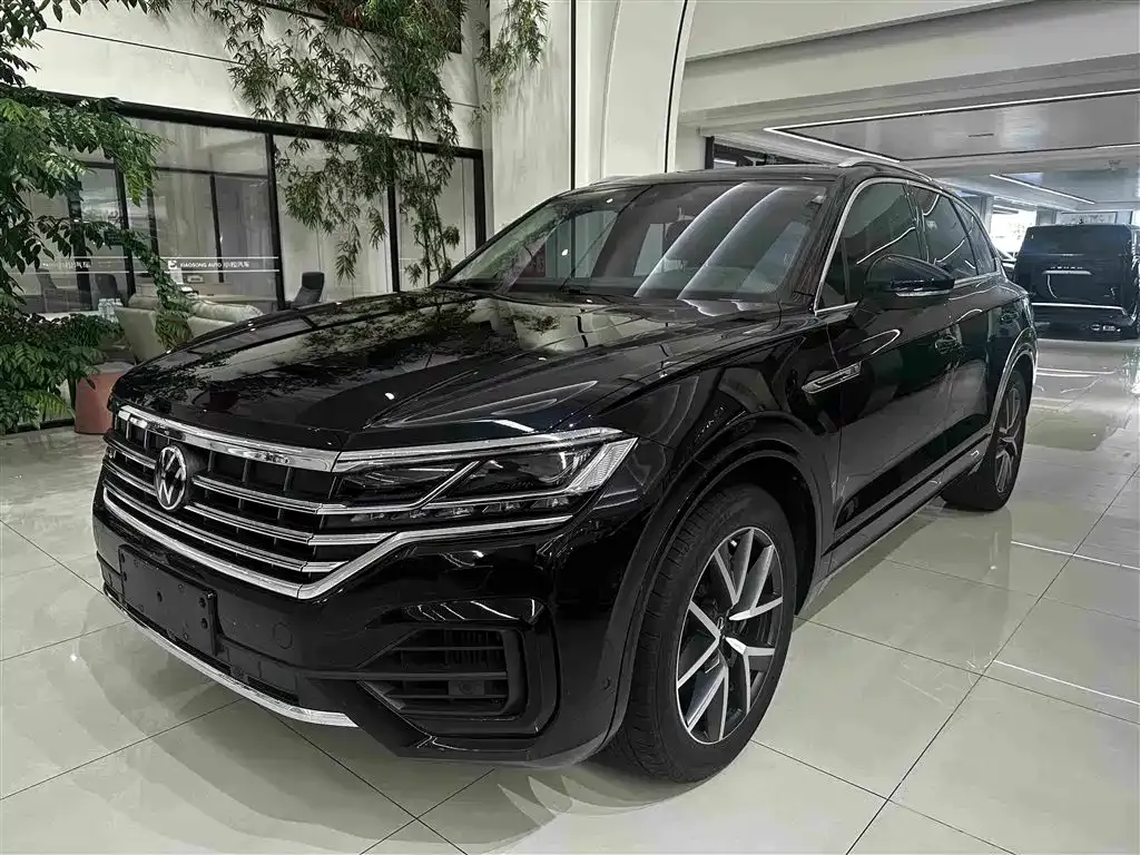 2021 Volkswagen Touareg 3.0TSI Sport Package