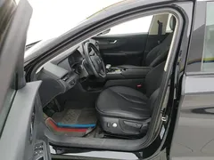 2023 Hongqi E-QM5 Basic Mobility, чёрный — фото 9