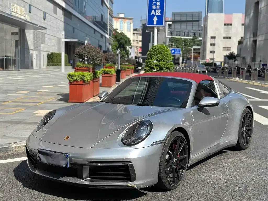 2020 Porsche 911 Targa 4 3.0T