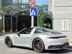 2020 Porsche 911 Targa 4 3.0T — фото 13