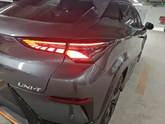2022 Changan UNI-T 1.5T Sport Premium — фото 8