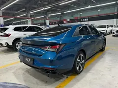 2022 Hyundai Elantra 1.5L CVT GLX Elite, синий — фото 8