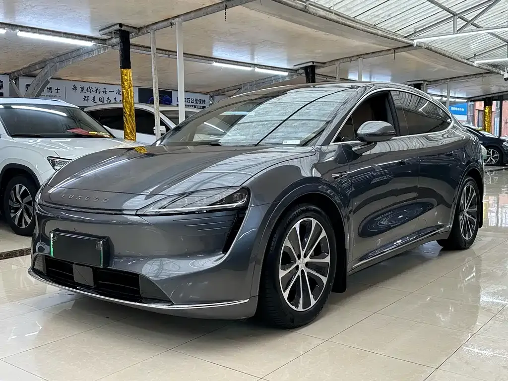 2025 Li Auto i6 2WD Standard