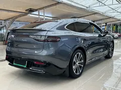 2025 Li Auto i6 2WD Standard — фото 4