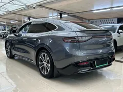 2025 Li Auto i6 2WD Standard — фото 6