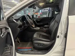2022 Toyota RAV4 2.0L CVT 2WD Fashion Plus, белый — фото 4