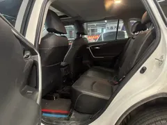2022 Toyota RAV4 2.0L CVT 2WD Fashion Plus, белый — фото 6