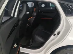 2023 Changan UNI-V 1.5T Premium, белый — фото 11