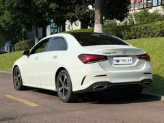 2022 Mercedes-Benz A-Class A 200 L Sedan Sport, белый — фото 4
