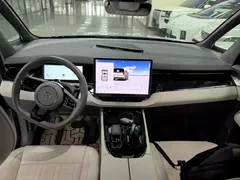 2022 Zeekr 009 WE — фото 10