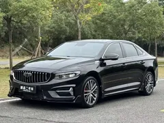 2023 Geely Preface 1.5TD Kunlun, чёрный — фото 1