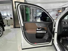 2021 Mercedes-Benz GLB 200 Sport, белый — фото 20