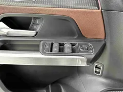 2021 Mercedes-Benz GLB 200 Sport, белый — фото 21