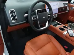 2024 Li Auto L7, белый — фото 10
