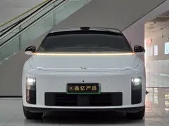 2025 Li Auto i6 2WD Standard, белый — фото 2