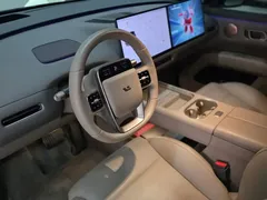 2025 Li Auto i6 2WD Standard, белый — фото 4