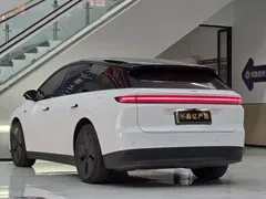 2025 Li Auto i6 2WD Standard, белый — фото 15