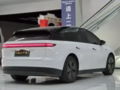 2025 Li Auto i6 2WD Standard, белый — фото 17