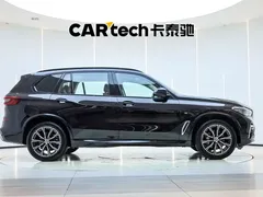 2022 BMW X5 30Li Premium M Sport Package, чёрный — фото 2