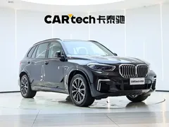 2022 BMW X5 30Li Premium M Sport Package, чёрный — фото 3