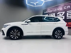 2022 Volkswagen Tiguan L 330TSI AT 2WD R-Line, белый — фото 2