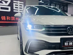 2022 Volkswagen Tiguan L 330TSI AT 2WD R-Line, белый — фото 6