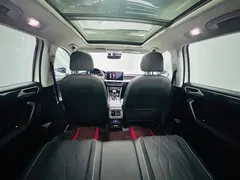 2022 Volkswagen Tiguan L 330TSI AT 2WD R-Line, белый — фото 17