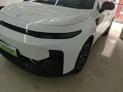 2025 Leapmotor B10 600 LiDAR, белый — фото 24