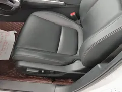 2021 Honda Accord 2.0L Hybrid Limited Edition, белый — фото 9