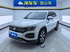 2021 Volkswagen Tayron 330TSI 2WD 3rd Anniversary Limited, белый — фото 1