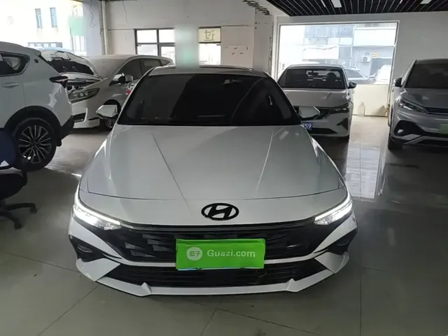 2023 Hyundai Elantra 1.5L CVT GLX Elite