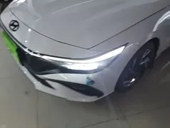 2023 Hyundai Elantra 1.5L CVT GLX Elite, белый — фото 24
