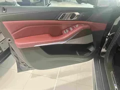2022 BMW X5 40Li M Sport Package, чёрный — фото 6