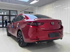 2021 Mazda 3 2.0L AT — фото 4