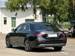 2022 Mercedes-Benz E-Class E 350 e L PHEV Sedan, чёрный — фото 14