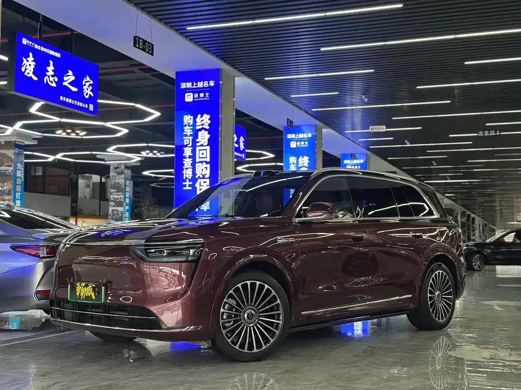 2025 Aito M8 EREV Ultra 53.4kWh 5-seat 192-line LiDAR