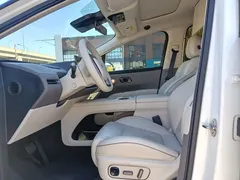 2025 Li Auto i8 Standard, белый — фото 13
