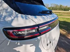 2025 Aito M5 EREV Ultra 2WD, белый — фото 10