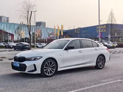 2024 BMW 3 Series 320Li M Sport Package, белый — фото 1