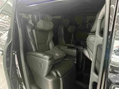 2024 Toyota Vellfire Hybrid 2.5L Ultimate, чёрный — фото 13