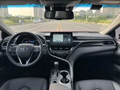 2021 Toyota Camry 2.5S Fashion — фото 24