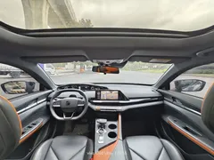 2022 Changan UNI-V 1.5T — фото 8