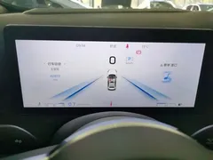 2023 Hongqi HS3 2.0T 4WD Youwei, белый — фото 12