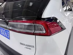 2023 Toyota Wildlander 2.0L CVT 4WD Luxury Plus, белый — фото 14