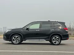 2024 Subaru Forester 2.5i AWD Flagship EyeSight, чёрный — фото 7