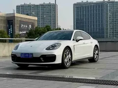2022 Porsche Panamera 2.9T, белый — фото 1